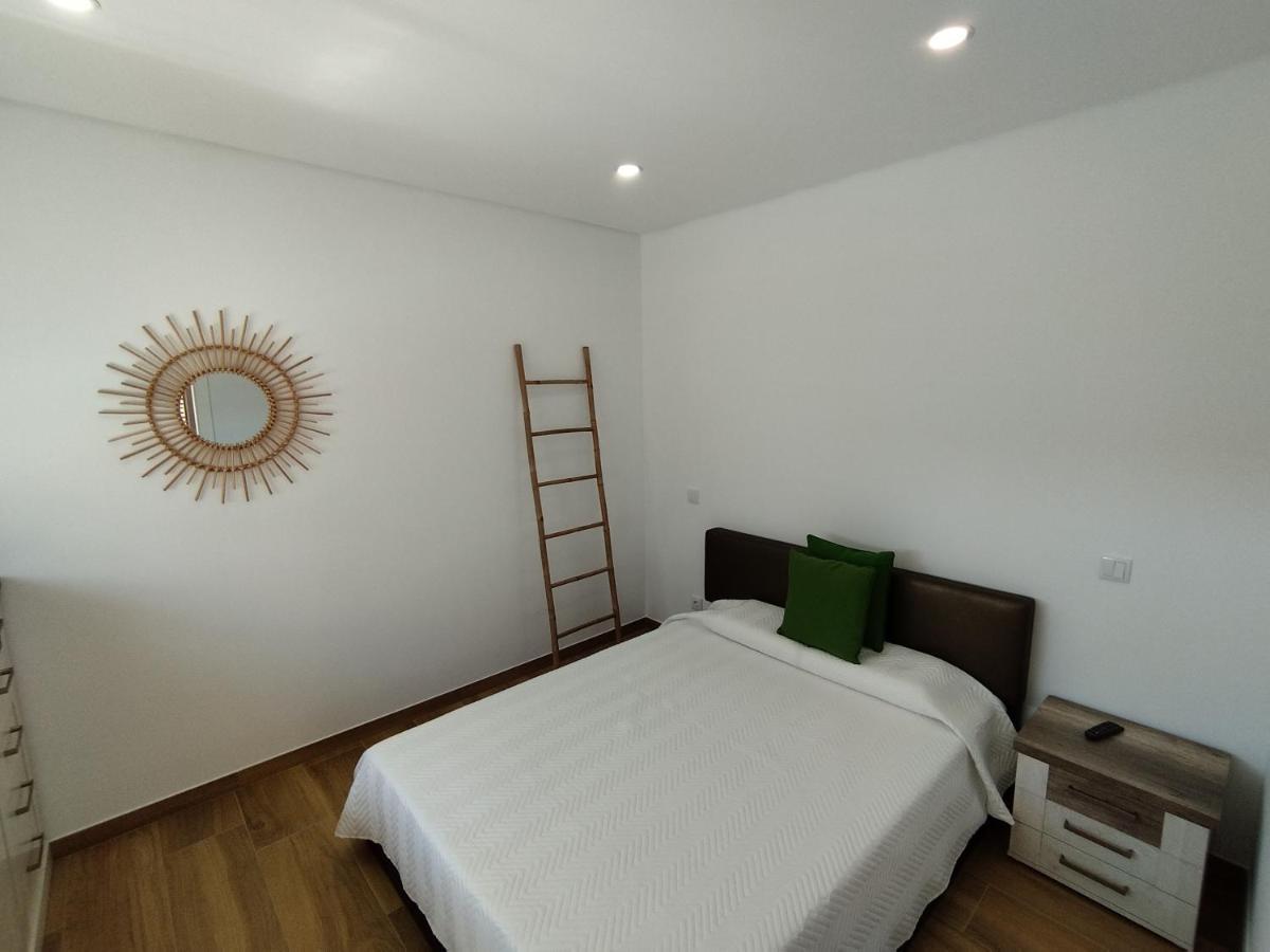 T2 - Praia Pescadores Frente Mar - Casas & Papeis อาร์มาซอง เด เปรา ภายนอก รูปภาพ