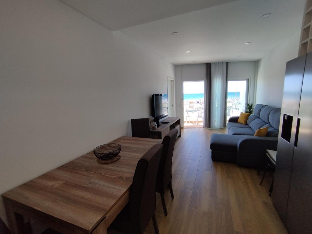 T2 - Praia Pescadores Frente Mar - Casas & Papeis อาร์มาซอง เด เปรา ภายนอก รูปภาพ