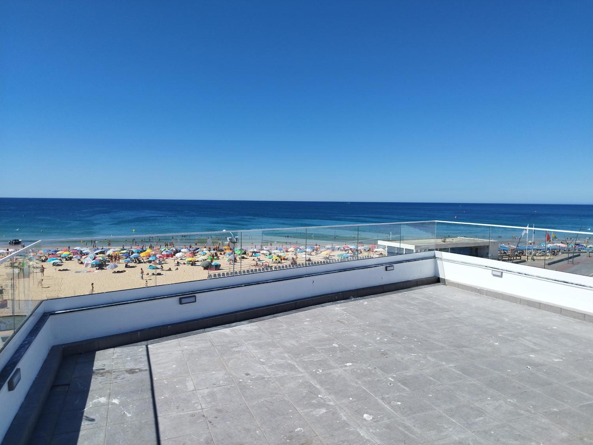 T2 - Praia Pescadores Frente Mar - Casas & Papeis อาร์มาซอง เด เปรา ภายนอก รูปภาพ